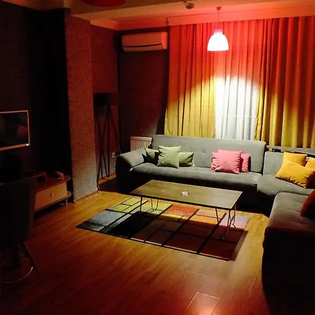 Artura Suite's アパートホテル