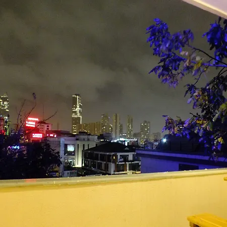 Artura Suite's Sarigazi