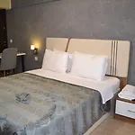 Artura Suite's Sarigazi