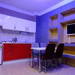 Artura Suite's 2*