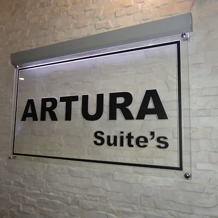 Aparthotel Artura Suite's